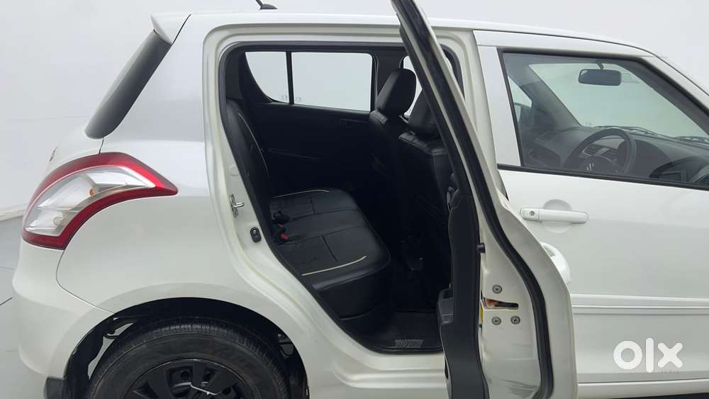 Maruti Suzuki Swift 1.3 Lxi, 2013, Petrol