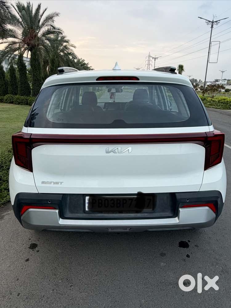 Kia Sonet Petrol Manual 2024