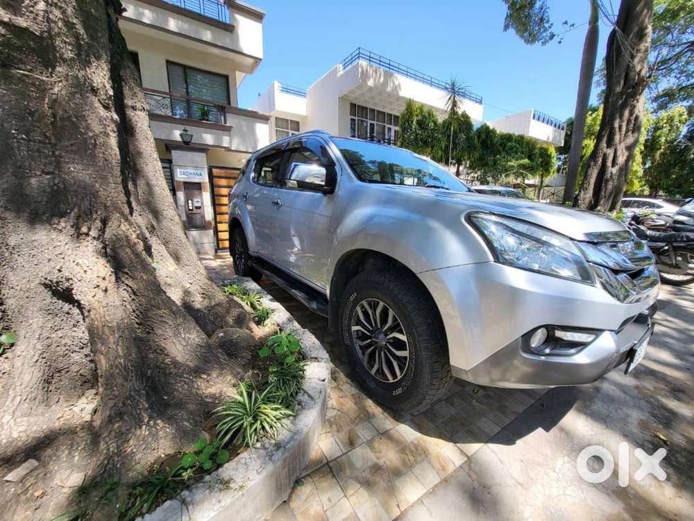 Isuzu Mu-x 4x4 At