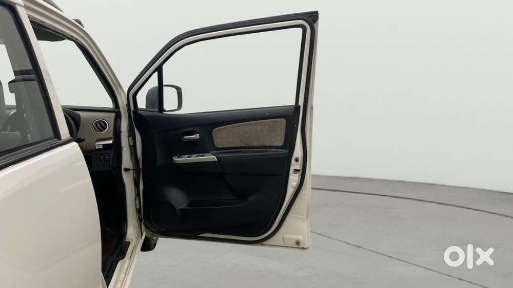 Maruti Suzuki Wagon R 1.0 2015-2019 Vxi Amt, 2015, Petrol