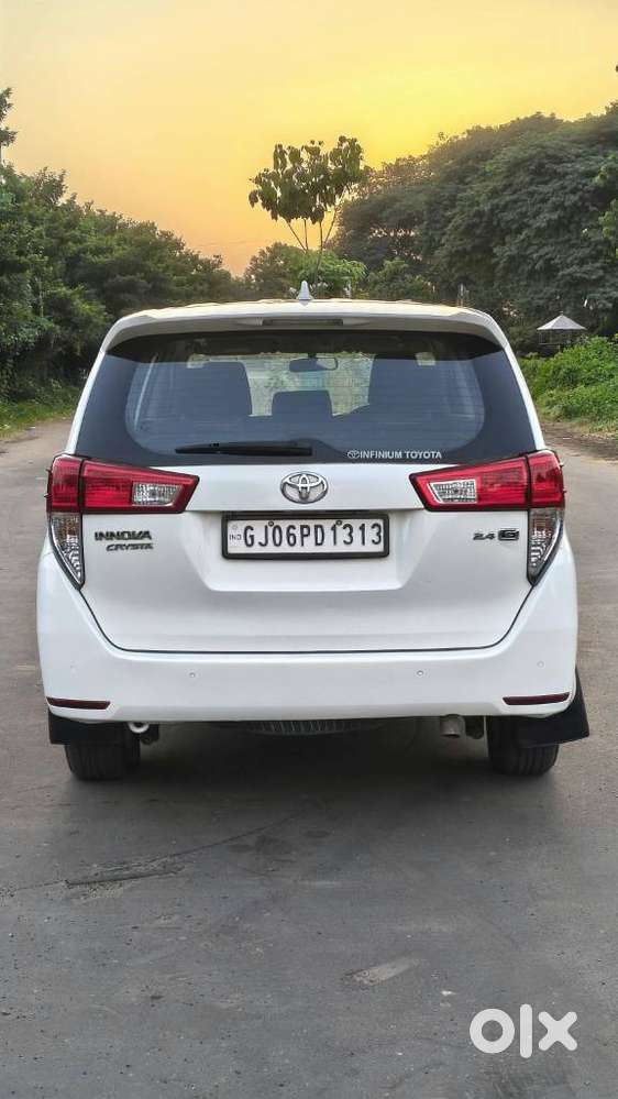 Toyota Innova Crysta 2.4 G Mt 8s, 2020, Diesel