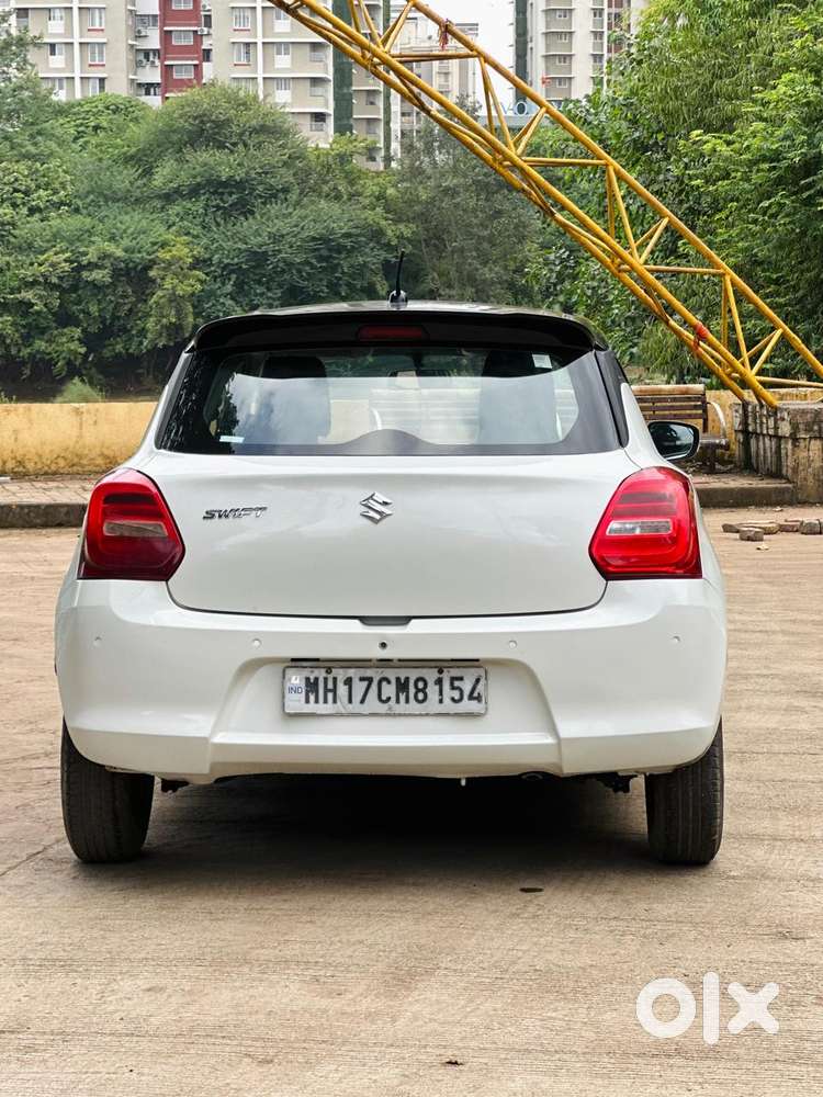Maruti Suzuki Swift Vxi + Manual, 2021, Petrol