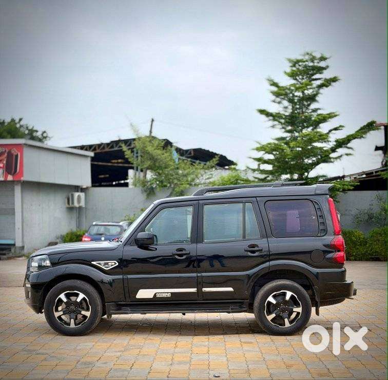 Mahindra Scorpio S11 Mt 7s, 2023, Diesel
