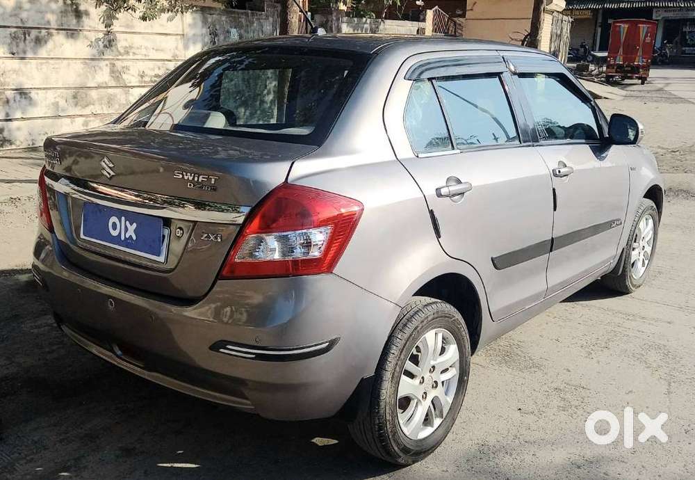 Maruti Suzuki Swift Dzire 1.2 Zxi Bsiv, 2013, Petrol