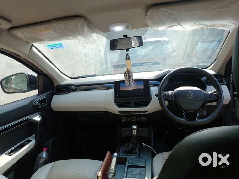 Renault Kiger 2025 Petrol 9000 Km Driven