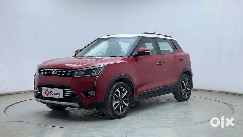 Mahindra Xuv300 W8 Option Dual Tone, 2021, Petrol