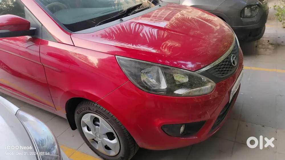 Well Maintained Tata Bolt 1.2 Revotron 2015 Petrol Car For Sale