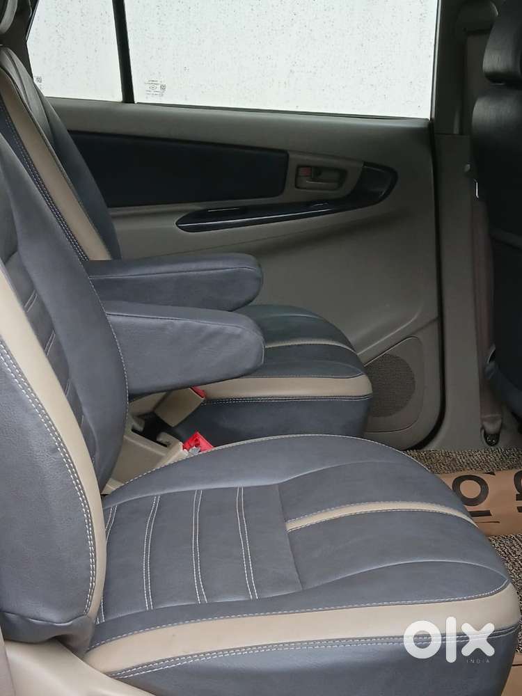 Toyota Innova 2.5 G (diesel) 7 Seater, 2012, Diesel