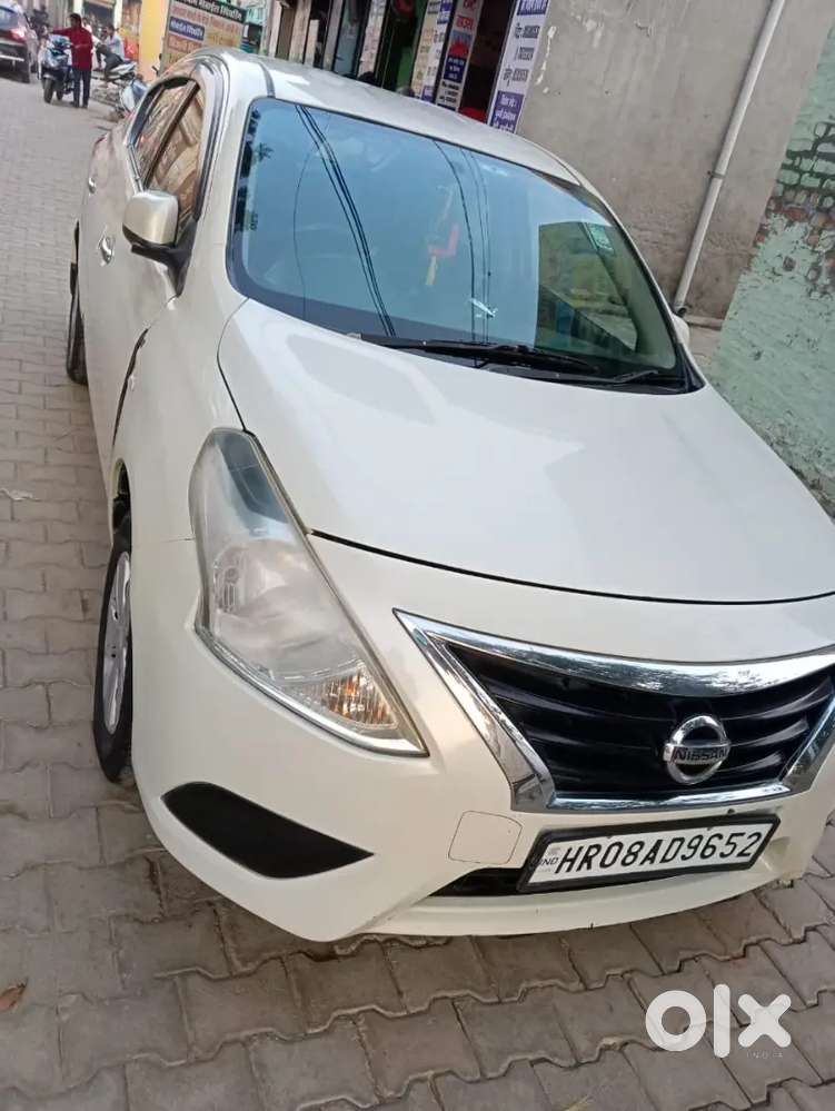 Nissan Sunny Petrol 2017