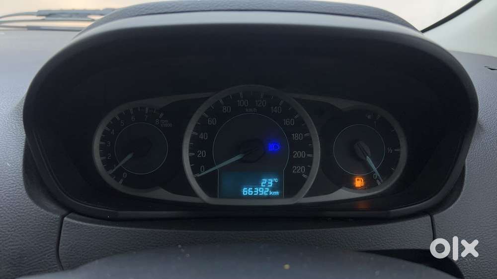 Ford Figo 1.2p Trend Mt, 2016, Petrol