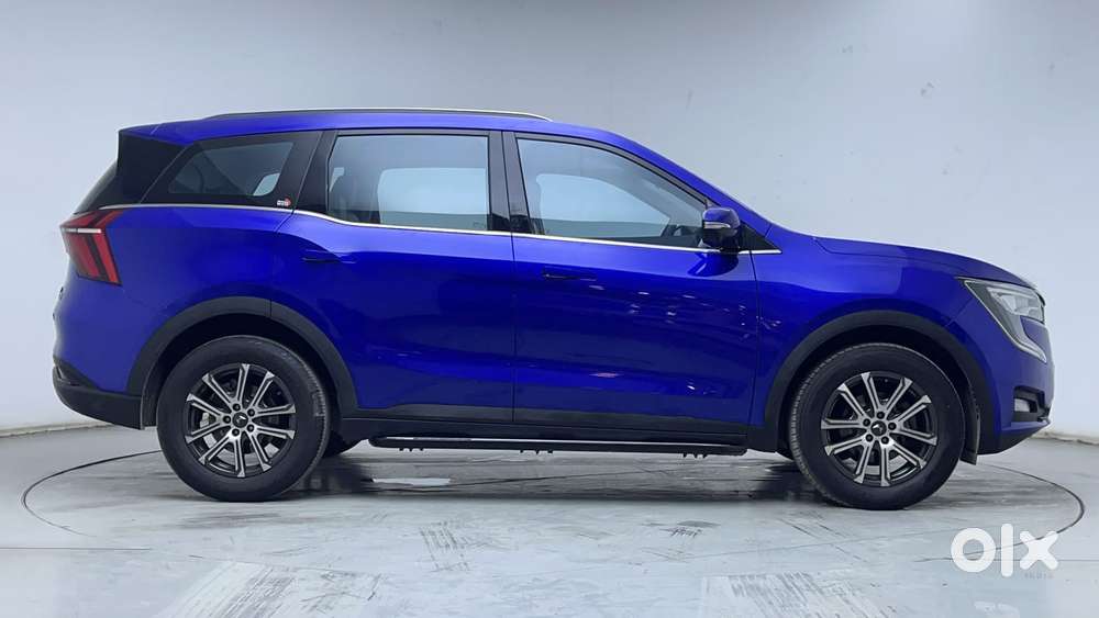 Mahindra Xuv700 2.0 Ax 7 Petrol At Luxury Pack Str, 2023, Petrol