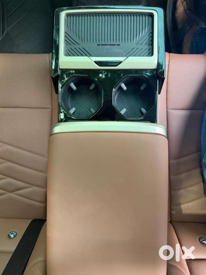 Bmw 5 Series, 2025, Petrol