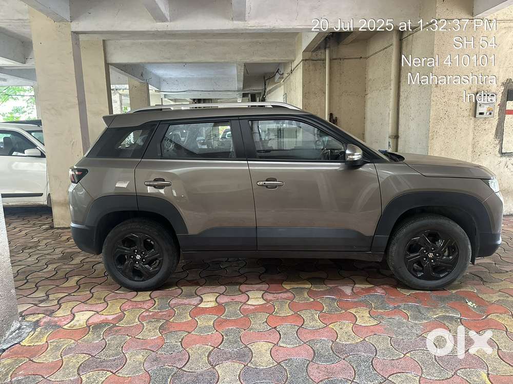 Maruti Brezza Zxi 2024