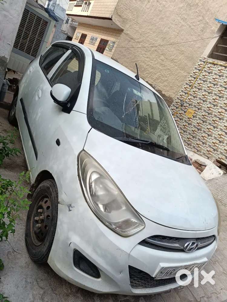 Hyundai I10 ,2011 Model , Petrol+cng, Good Condition