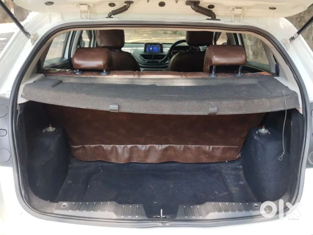Tata Altroz Xz, 2020, Petrol