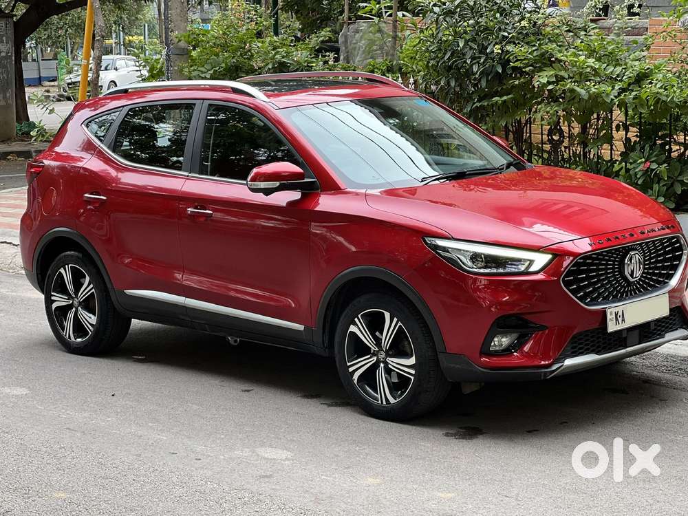 MG ASTOR 1.5 Savvy CVT S Red, 2022, Petrol