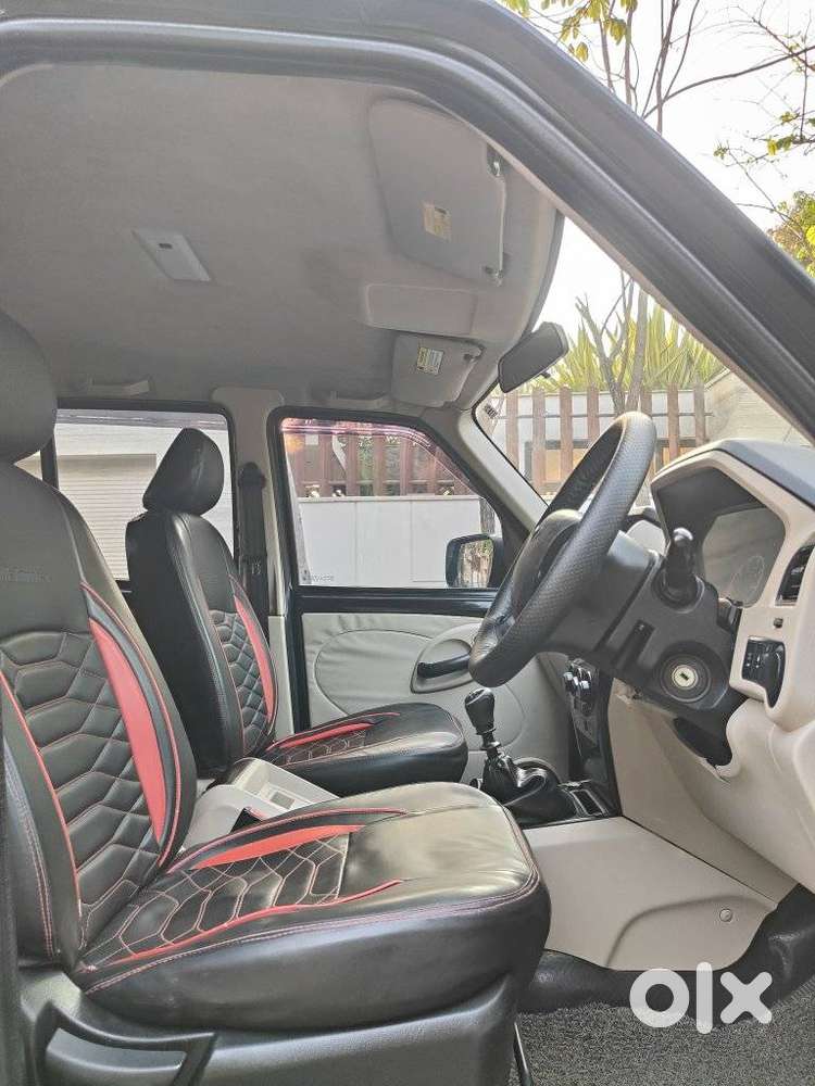 Mahindra Scorpio S11 Mt 7s, 2023, Diesel