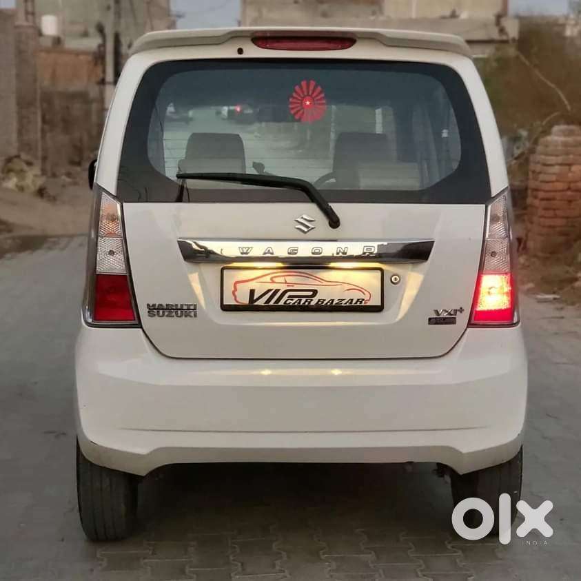 Maruti Suzuki Wagon R Amt Vxi Plus, 2017, Petrol