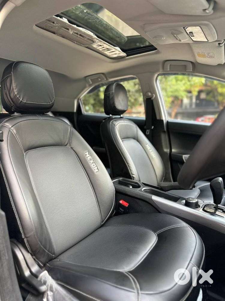 Tata Nexon 1.2 Revotron Xma Amt (s), 2022, Petrol