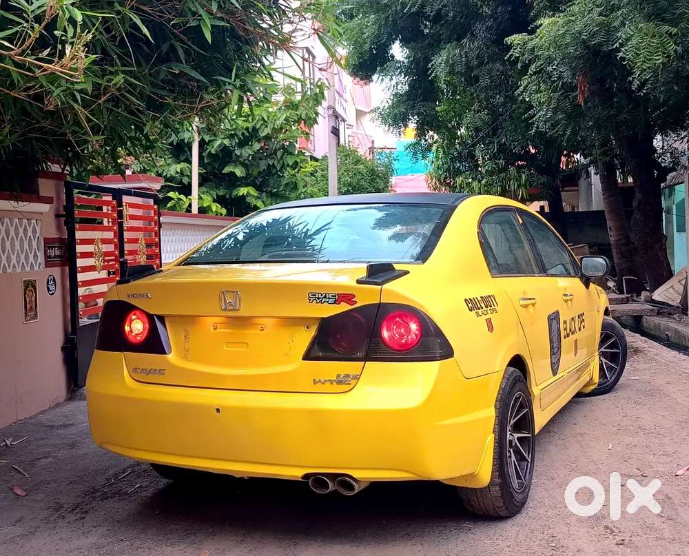 Honda Civic 1.8 Sporty Sedan For Give Away Sale !! !!