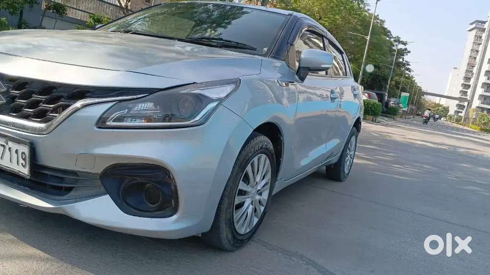 Maruti Suzuki Brezza Zxi 2022 Cng Dual Tone