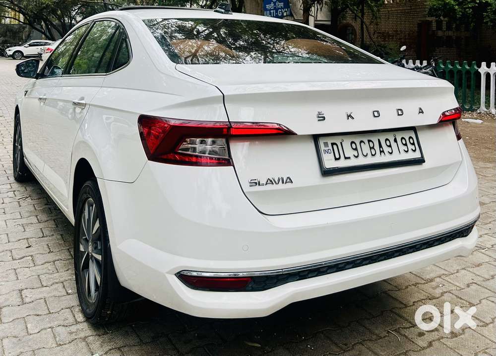 Skoda Slavia 1.0 Tsi Style At, 2022, Petrol