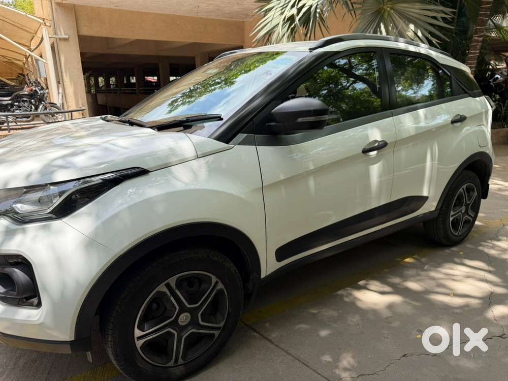 Tata Nexon Petrol 2021 Odometer: 27000 Km