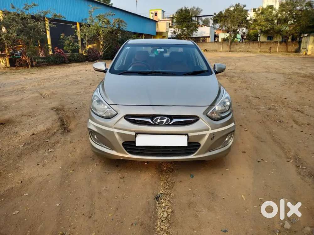 Hyundai Verna 2011 Petrol Plus Cng Well Maintained
