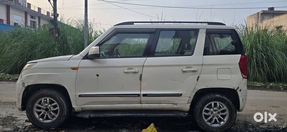 Mahindra Tuv 300 Mhawk100 T8, 2017, Diesel