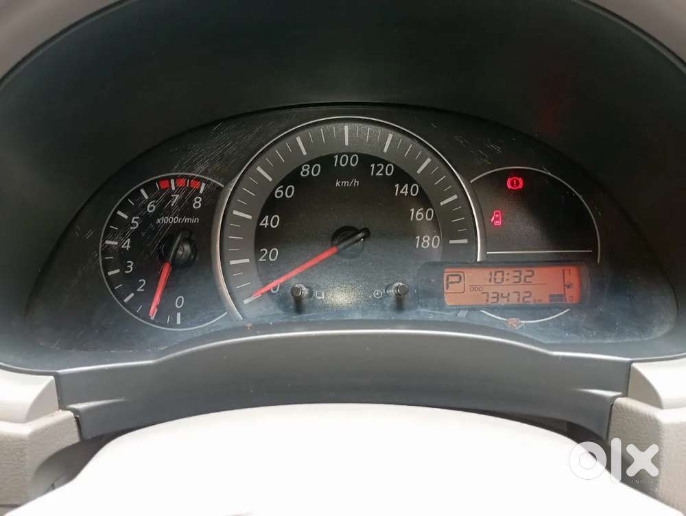 Nissan Micra Active Xv, 2016, Petrol