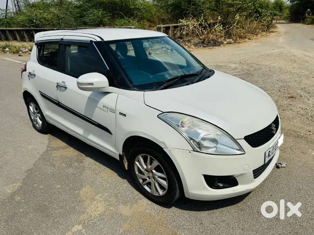 Maruti Suzuki Swift Ddis Zdi 2012