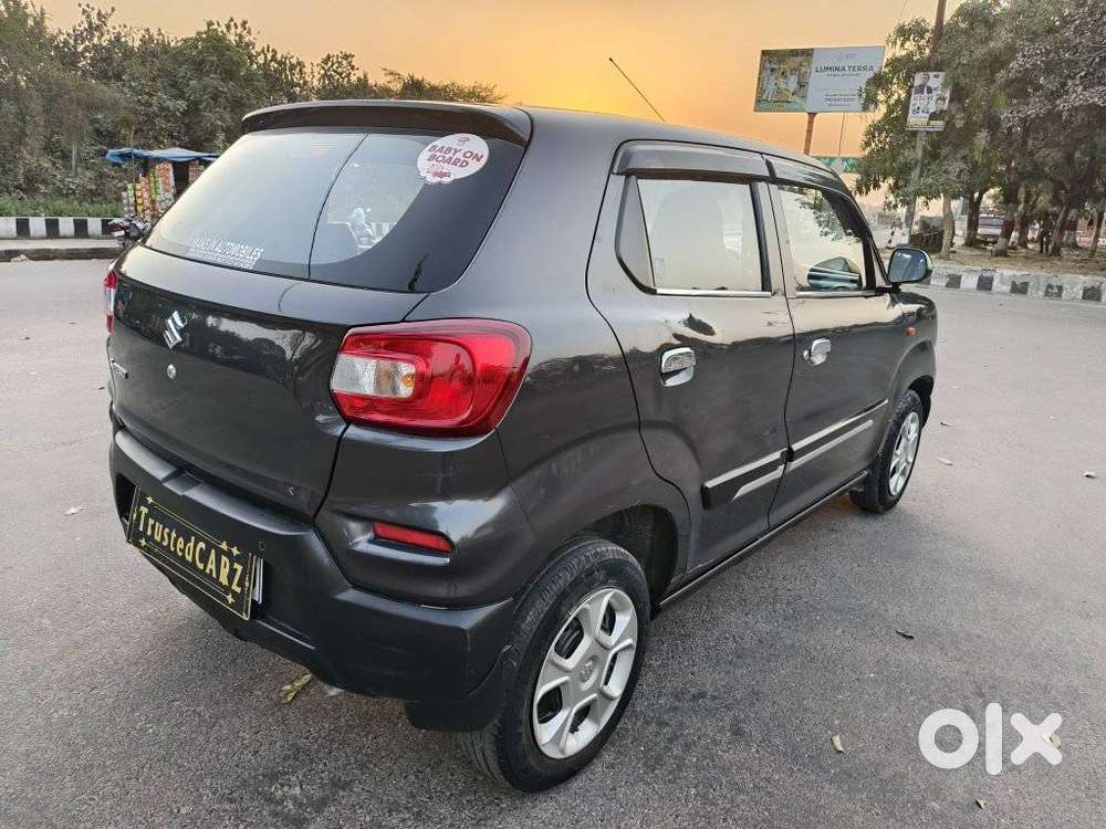 Maruti Suzuki S-presso Vxi, 2022, Petrol