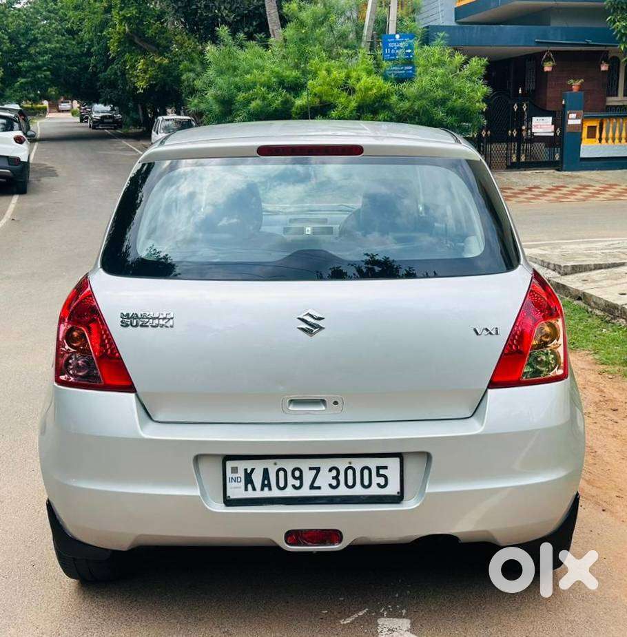 Maruti Suzuki Swift Vxi + Manual, 2010, Petrol