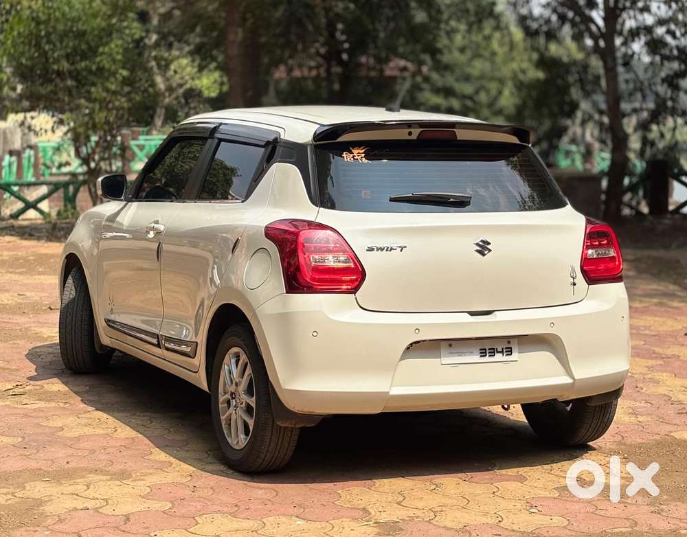 Maruti Suzuki Swift Zxi Plus Dual Tone, 2022