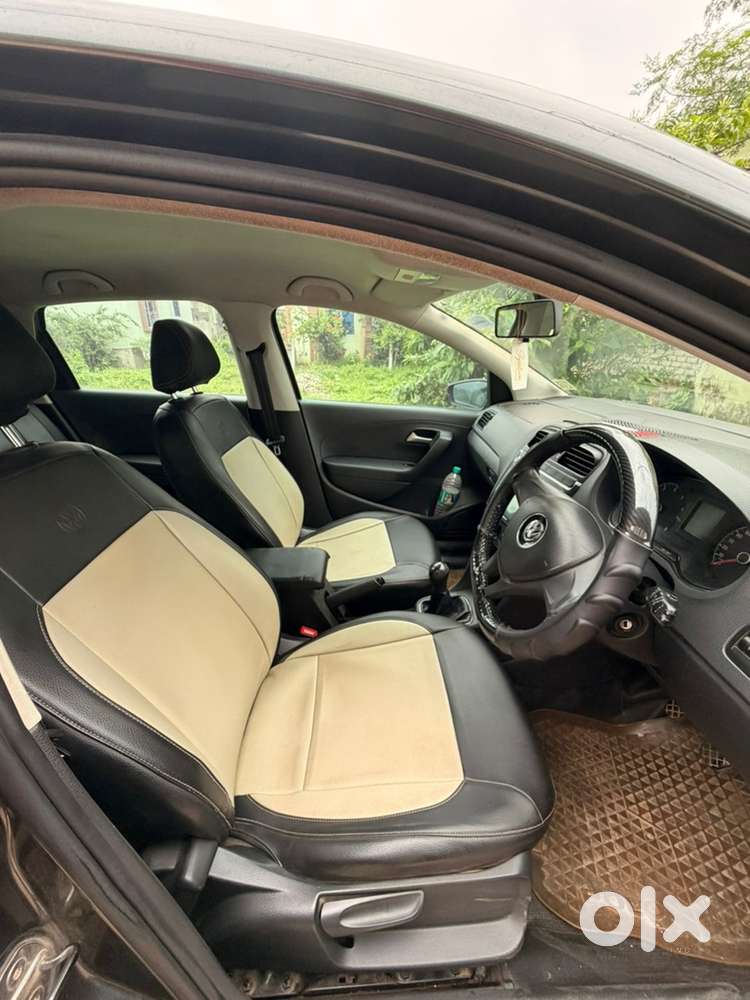 Volkswagen Polo Petrol Manual 2016