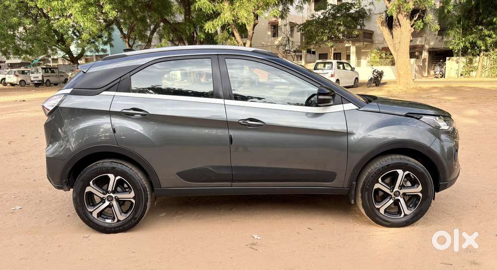 Tata Nexon 1.2 Revotron Xz Plus (s), 2023, Petrol