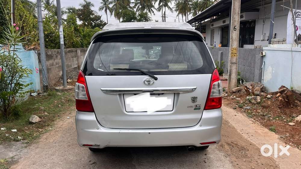Toyota Innova Diesel 2012