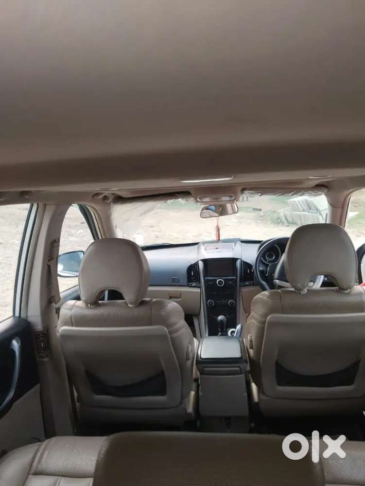 Mahindra Xuv500 2015 Diesel Well Maintained