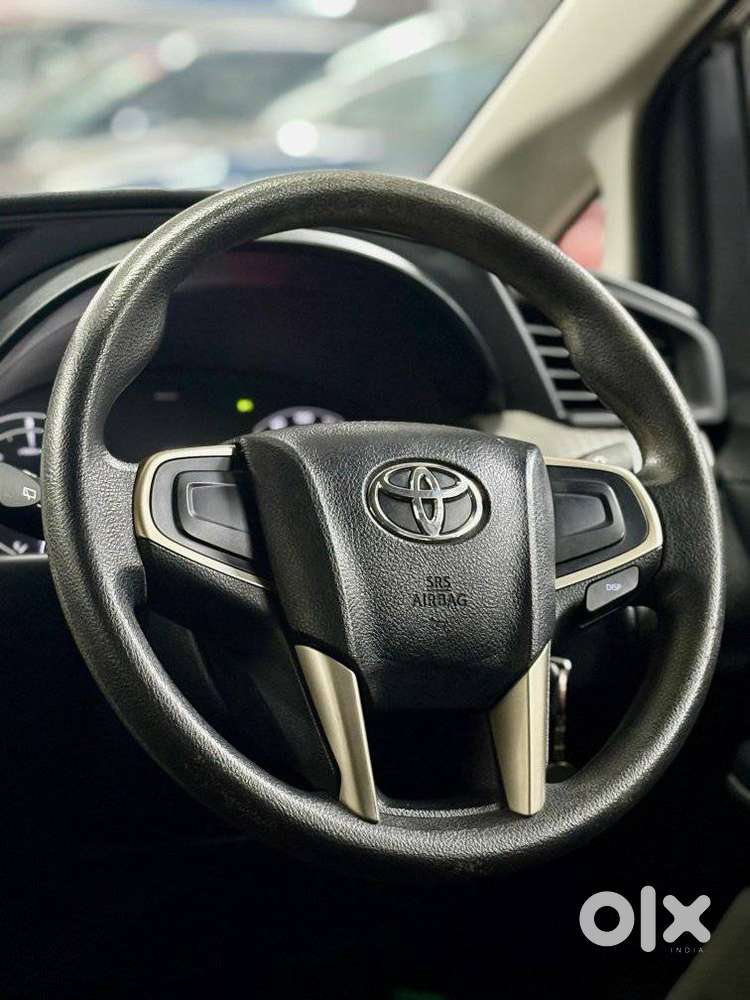 Toyota Innova Crysta 2.8 Gx At 8s, 2017, Diesel