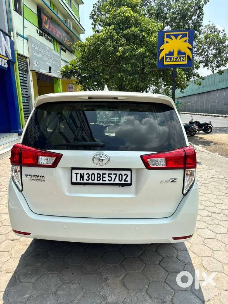 Toyota Innova Crysta 2.8 Z, 2016, Diesel