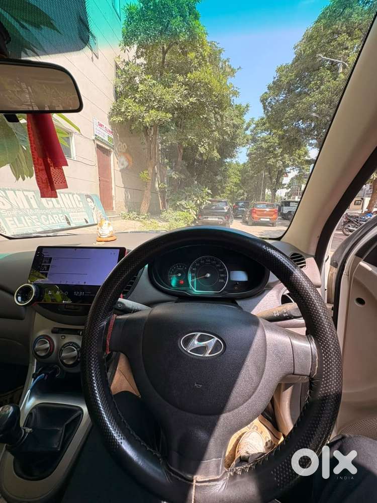 Hyundai I10 Sportz 2015
