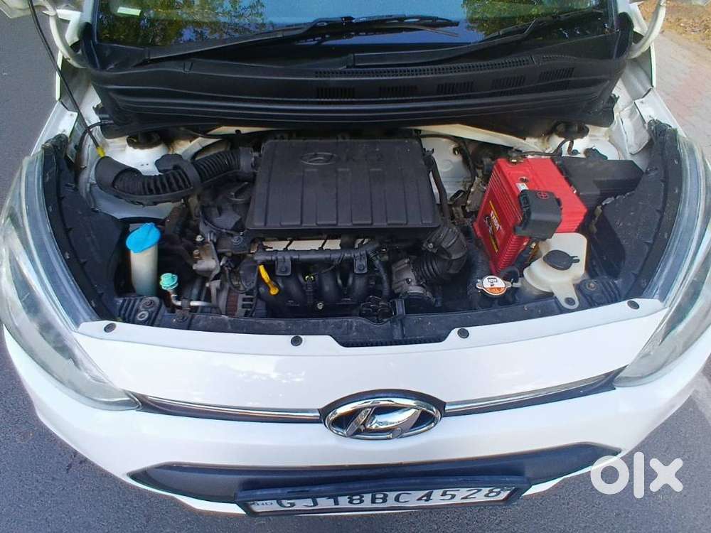 Hyundai Xcent 1.2l Kappa Dual Vtvt 5-speed Manual Base, 2014, Petrol