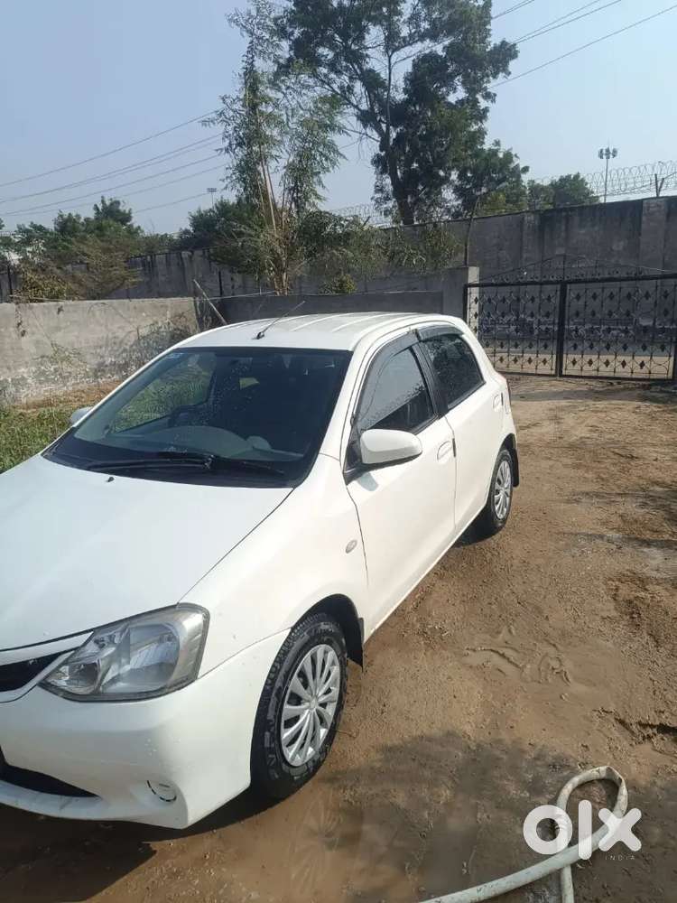 Toyota Etios Liva 2015 Diesel 85000 Km Driven Good Condition Car