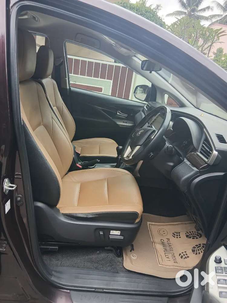 Toyota Innova Crysta 2022