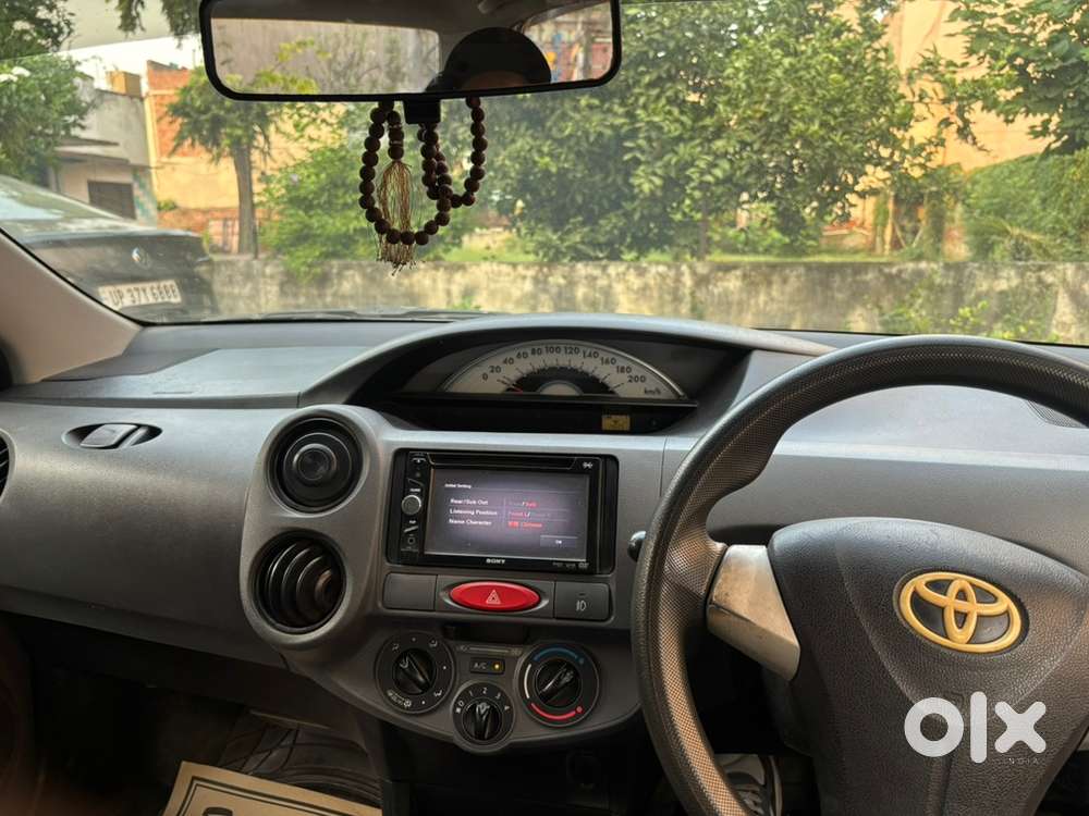 Toyota Etios 1.5 Petrol Manual 2012