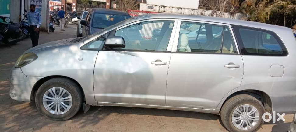 Toyota Innova 2009-2011 2.0 G4 Petrol 8-seater, 2009, Diesel