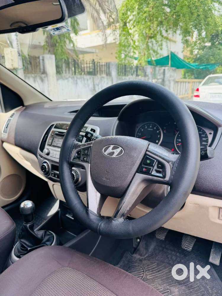 Hyundai I20 Petrol Spotz, 2014, Petrol