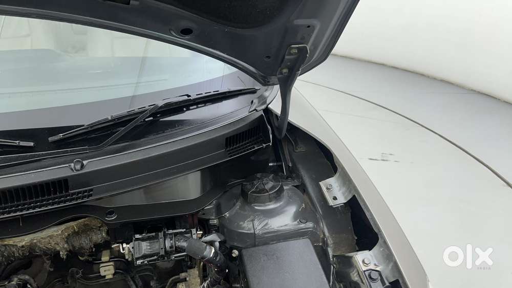 Maruti Suzuki Dzire 1.2 Vxi Amt, 2017, Petrol