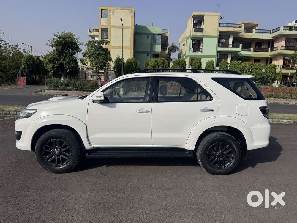 Toyota Fortuner 3.0 4x2 Automatic, 2016, Diesel