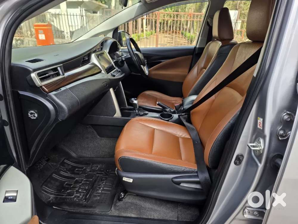 Toyota Innova Crysta [2020-ongoing] 2.7 Zx At 7 Str, 2017, Petrol